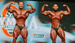 Cbum e Ramon Dino no Mr. Olympia 2023 • Reprodução/Instagram